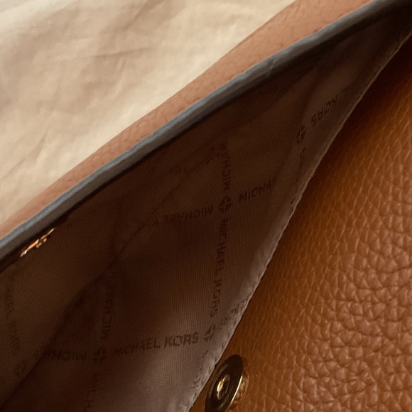 MICHAEL KORS
Dover Small Half Moon Crossbody - Picture 7 of 9